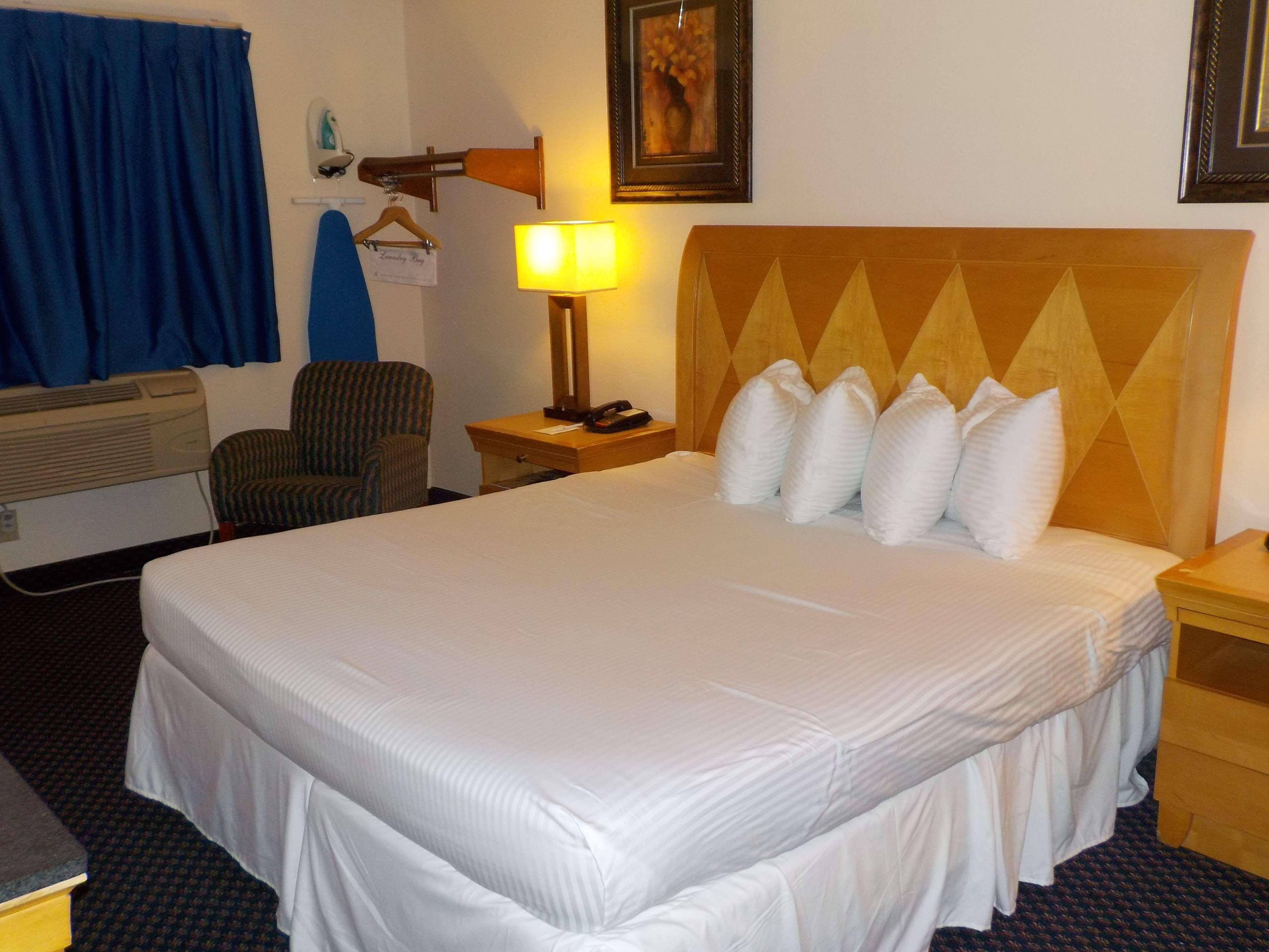 Best Western Plus Stevens County Inn Hugoton Exterior photo